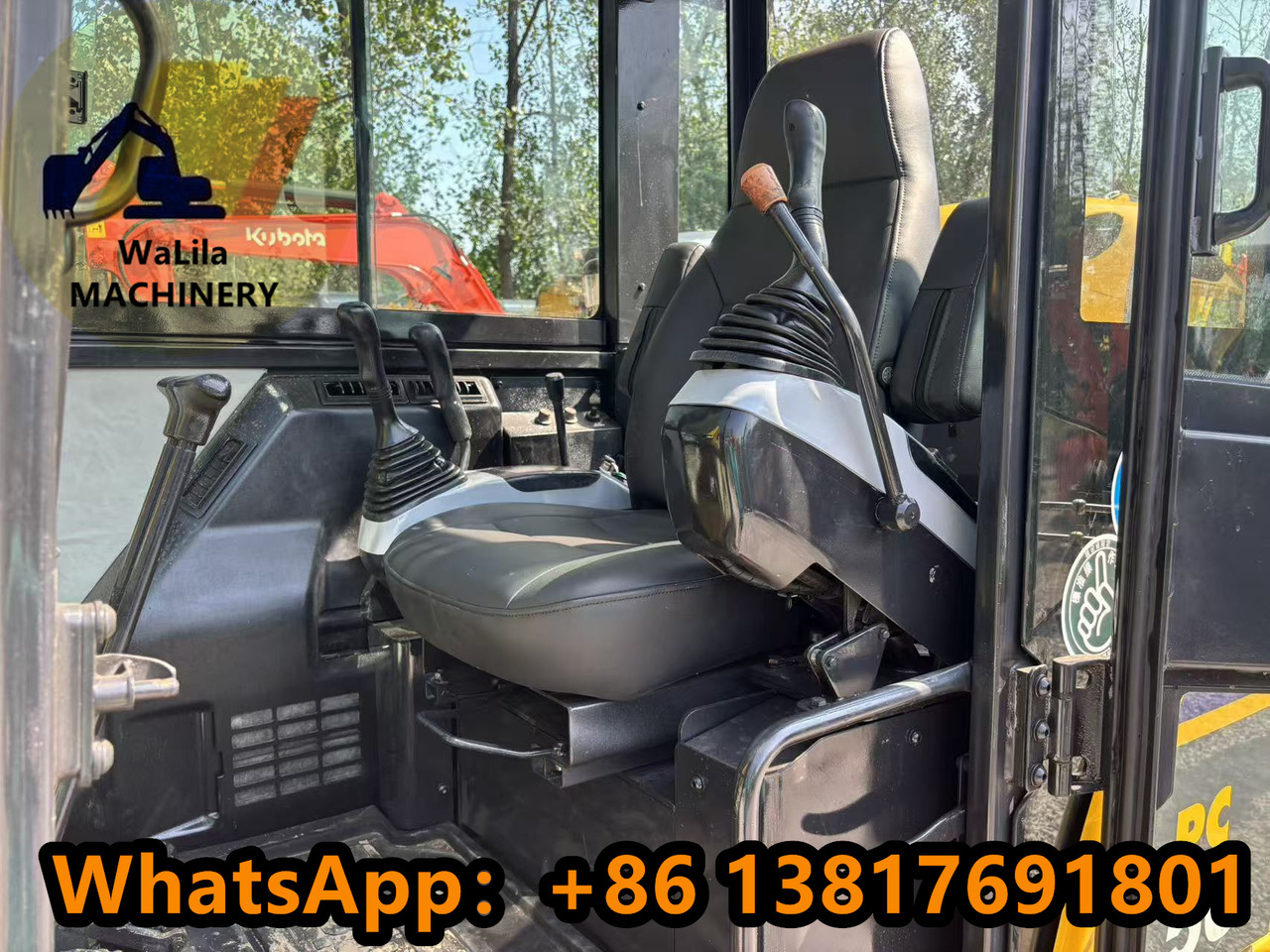 KOMATSU PC56-7 - מיני מחפר: תמונה 1 KOMATSU PC56-7 - מיני מחפר: תמונה 1
