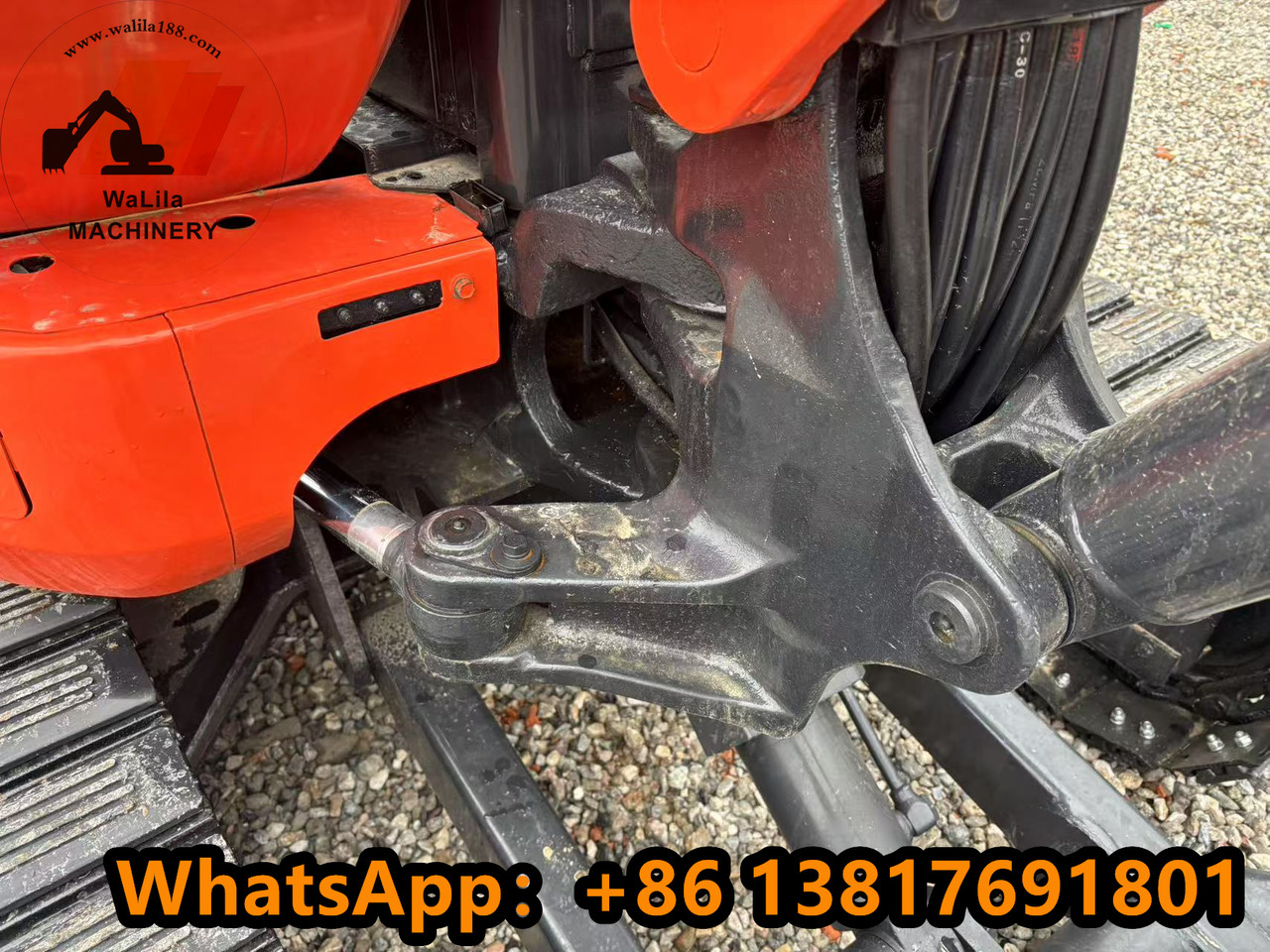 KUBOTA U55-4 - מיני מחפר: תמונה 2 KUBOTA U55-4 - מיני מחפר: תמונה 2