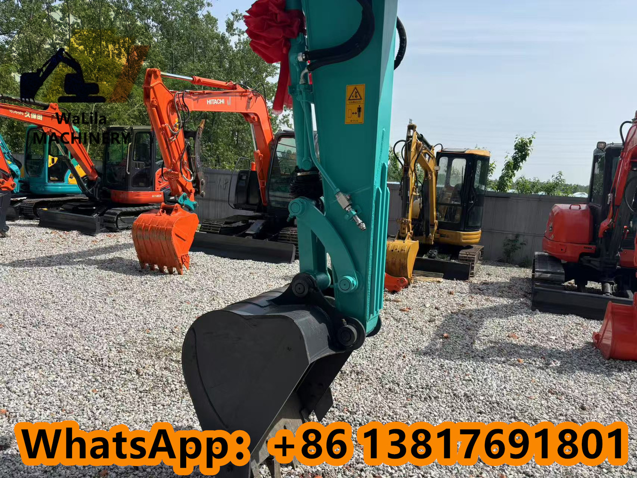 Kobelco SK 75 KOBELCO SK75-8 - מיני מחפר: תמונה 2 Kobelco SK 75 KOBELCO SK75-8 - מיני מחפר: תמונה 2