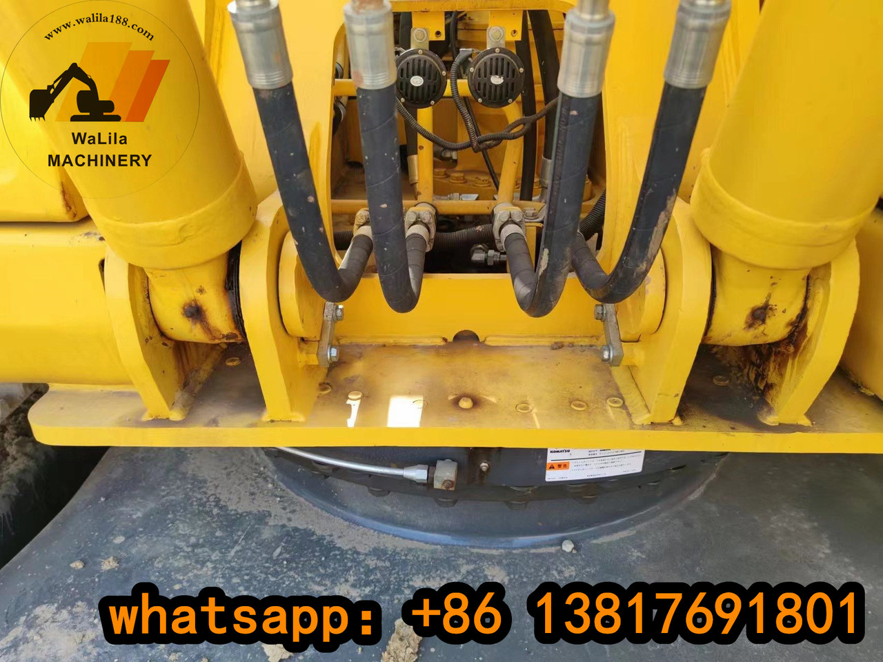 Komatsu PC 220-8 Japan imported Komatsu 22-ton medium excavator - מחפר סורק: תמונה 2 Komatsu PC 220-8 Japan imported Komatsu 22-ton medium excavator - מחפר סורק: תמונה 2