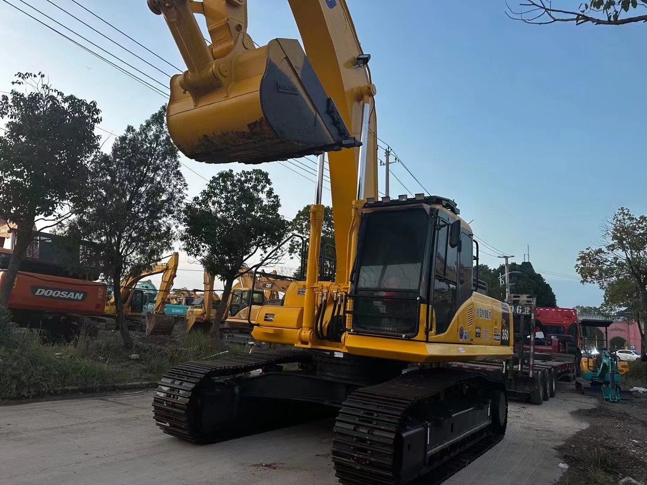 Komatsu PC 350-7 PC350 - מחפר סורק: תמונה 2 Komatsu PC 350-7 PC350 - מחפר סורק: תמונה 2