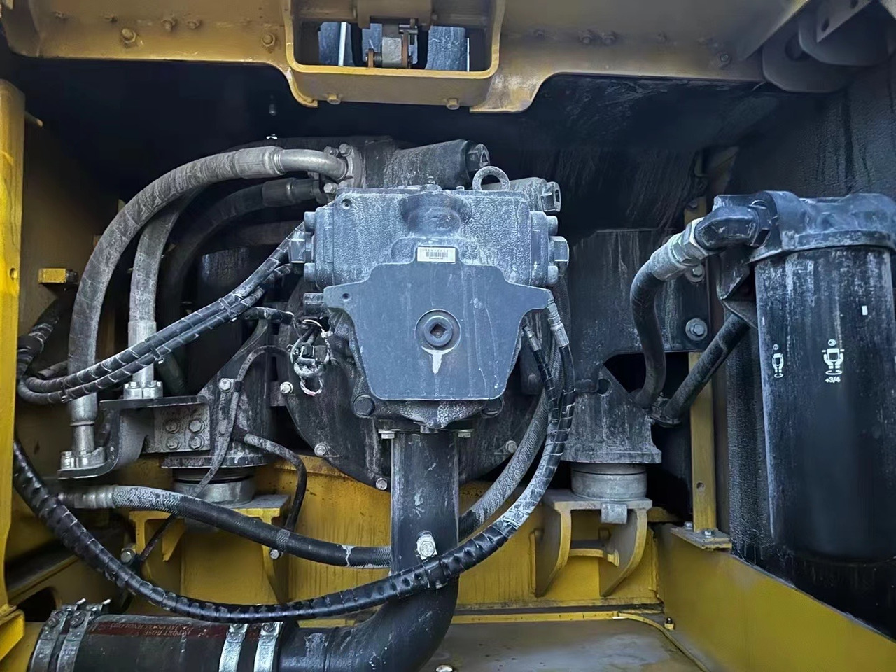 Komatsu PC 350-7 PC350 - מחפר סורק: תמונה 4 Komatsu PC 350-7 PC350 - מחפר סורק: תמונה 4