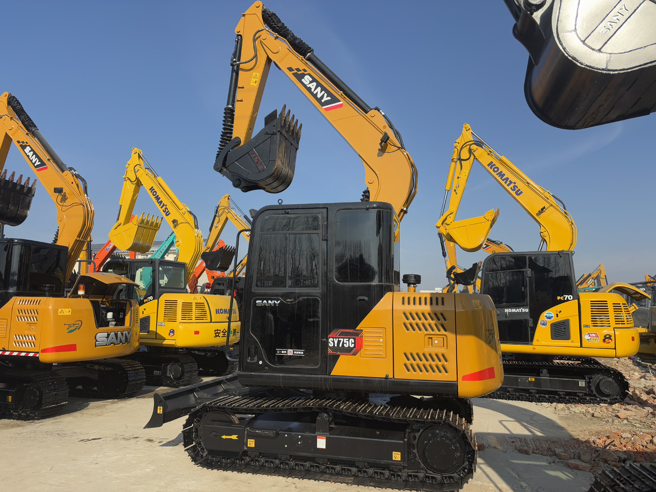 SANY SAY75 - מיני מחפר: תמונה 3 SANY SAY75 - מיני מחפר: תמונה 3