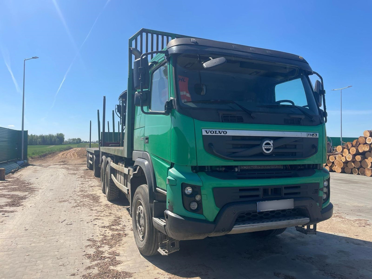 VOLVO FMX - משאית עץ: תמונה 3 VOLVO FMX - משאית עץ: תמונה 3