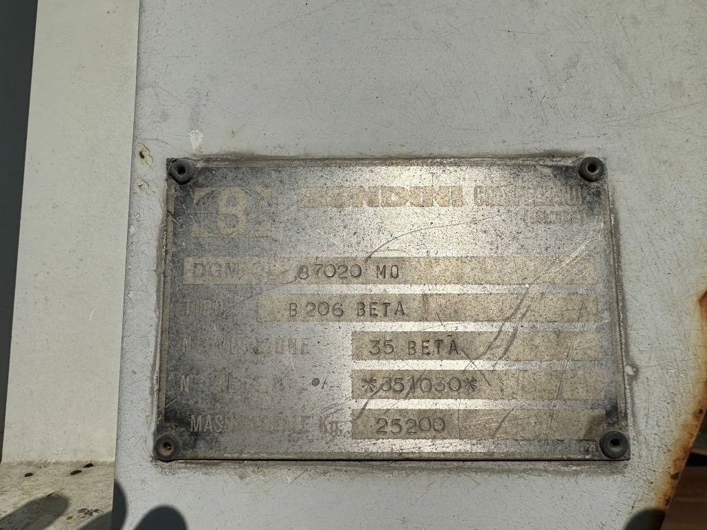 Bendini B206 Beta FOR PARTS - עגורן זוחל: תמונה 4 Bendini B206 Beta FOR PARTS - עגורן זוחל: תמונה 4