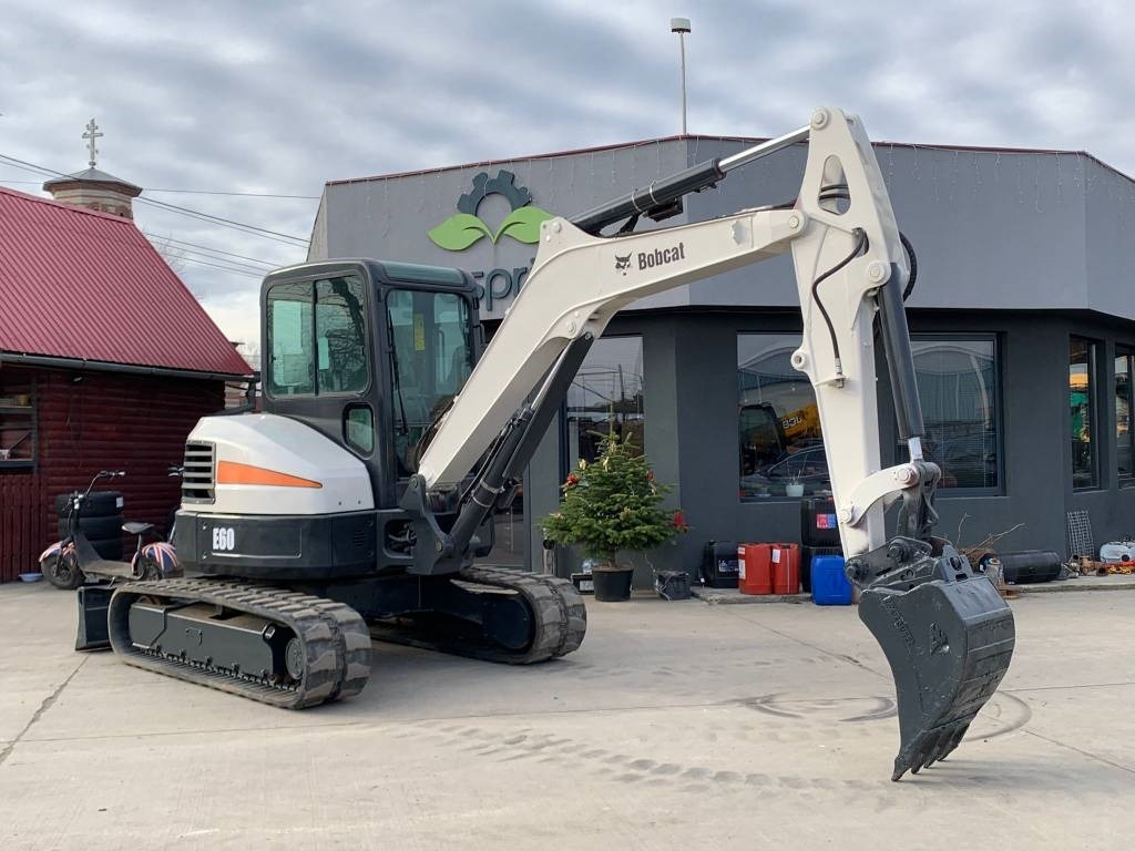 Bobcat E 60 - מיני מחפר: תמונה 5 Bobcat E 60 - מיני מחפר: תמונה 5