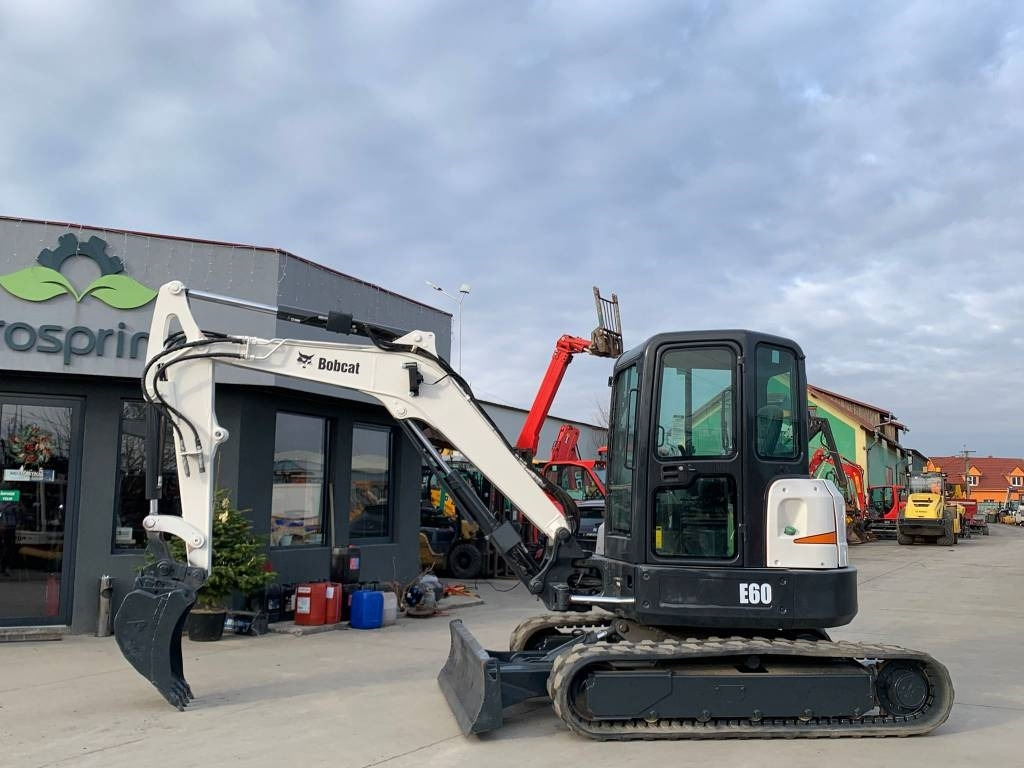 Bobcat E 60 - מיני מחפר: תמונה 2 Bobcat E 60 - מיני מחפר: תמונה 2