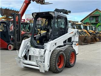 Bobcat S 450 - מעמיס היגוי החלקה: תמונה 1 Bobcat S 450 - מעמיס היגוי החלקה: תמונה 1