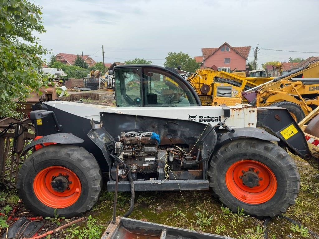 Bobcat TL 470 FOR PARTS OR COMPLETE - מפעיל טלסקופי: תמונה 5 Bobcat TL 470 FOR PARTS OR COMPLETE - מפעיל טלסקופי: תמונה 5