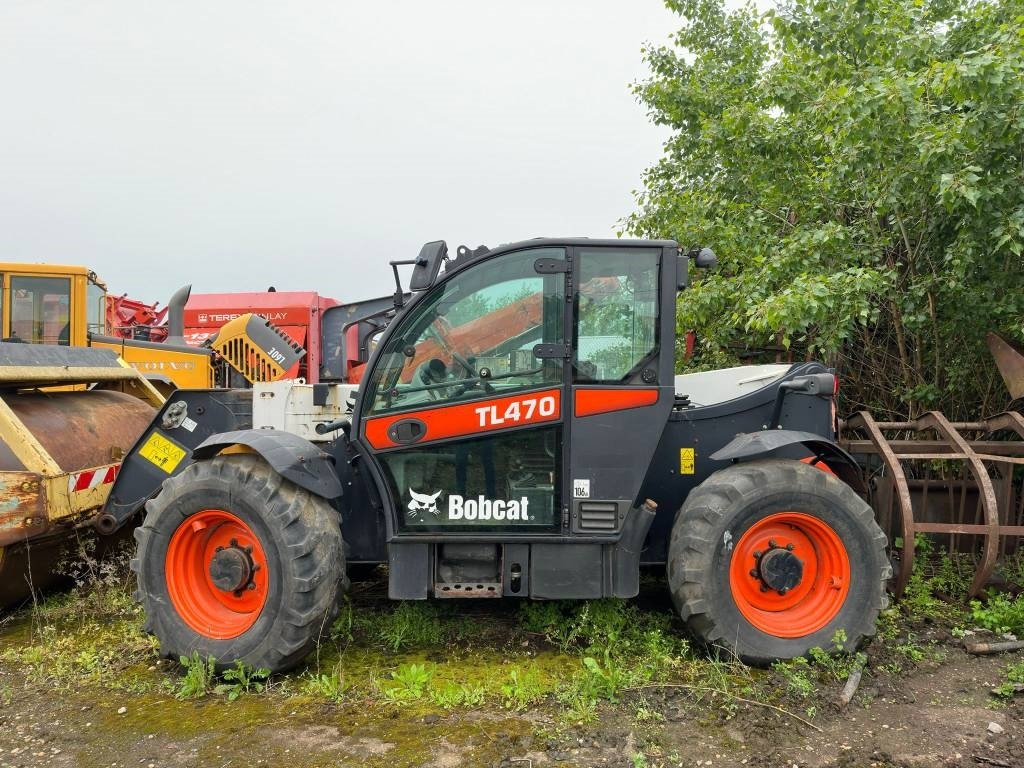 Bobcat TL 470 FOR PARTS OR COMPLETE - מפעיל טלסקופי: תמונה 2 Bobcat TL 470 FOR PARTS OR COMPLETE - מפעיל טלסקופי: תמונה 2