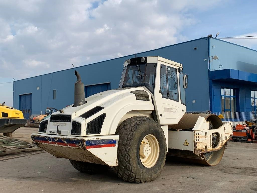 Bomag BW 213 D H-4 - מדחס: תמונה 3 Bomag BW 213 D H-4 - מדחס: תמונה 3