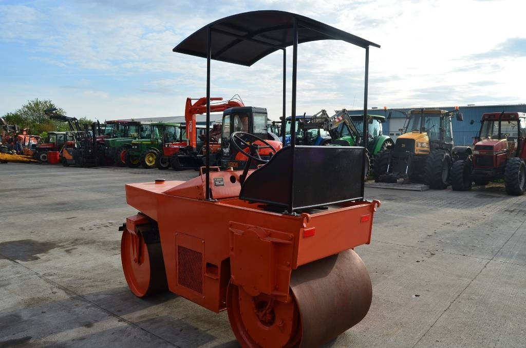 Bomag BW 90 - רולר כביש: תמונה 3 Bomag BW 90 - רולר כביש: תמונה 3