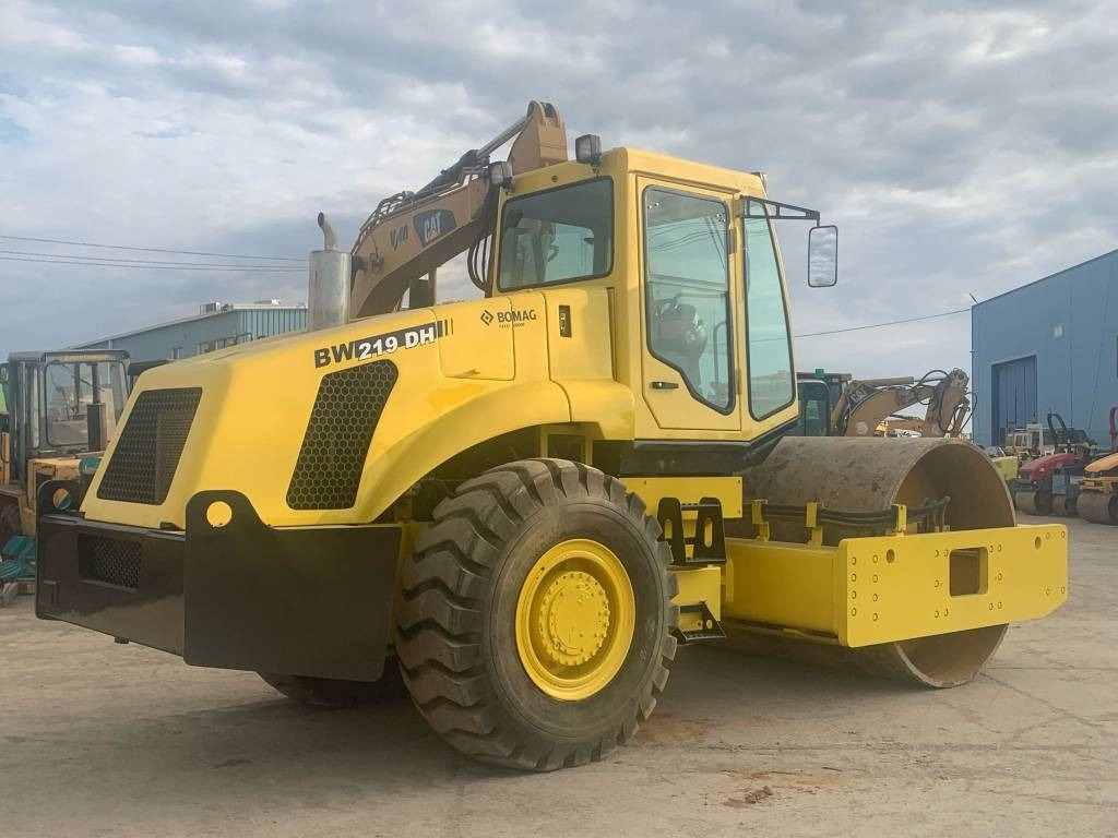 Bomag Shantui BW219DH - מדחס: תמונה 3 Bomag Shantui BW219DH - מדחס: תמונה 3