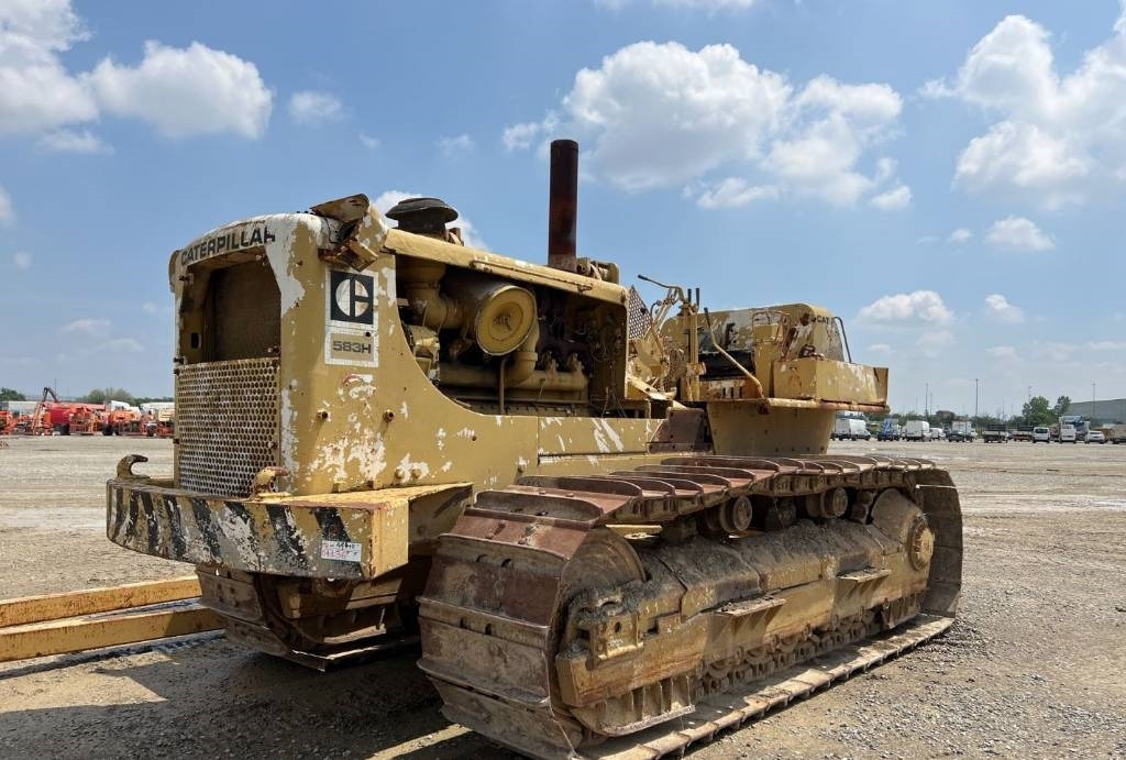 CAT 583 H - מניח צינורות: תמונה 5 CAT 583 H - מניח צינורות: תמונה 5