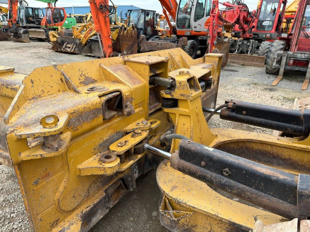 דחפור CAT D 6 N LGP: תמונה 11