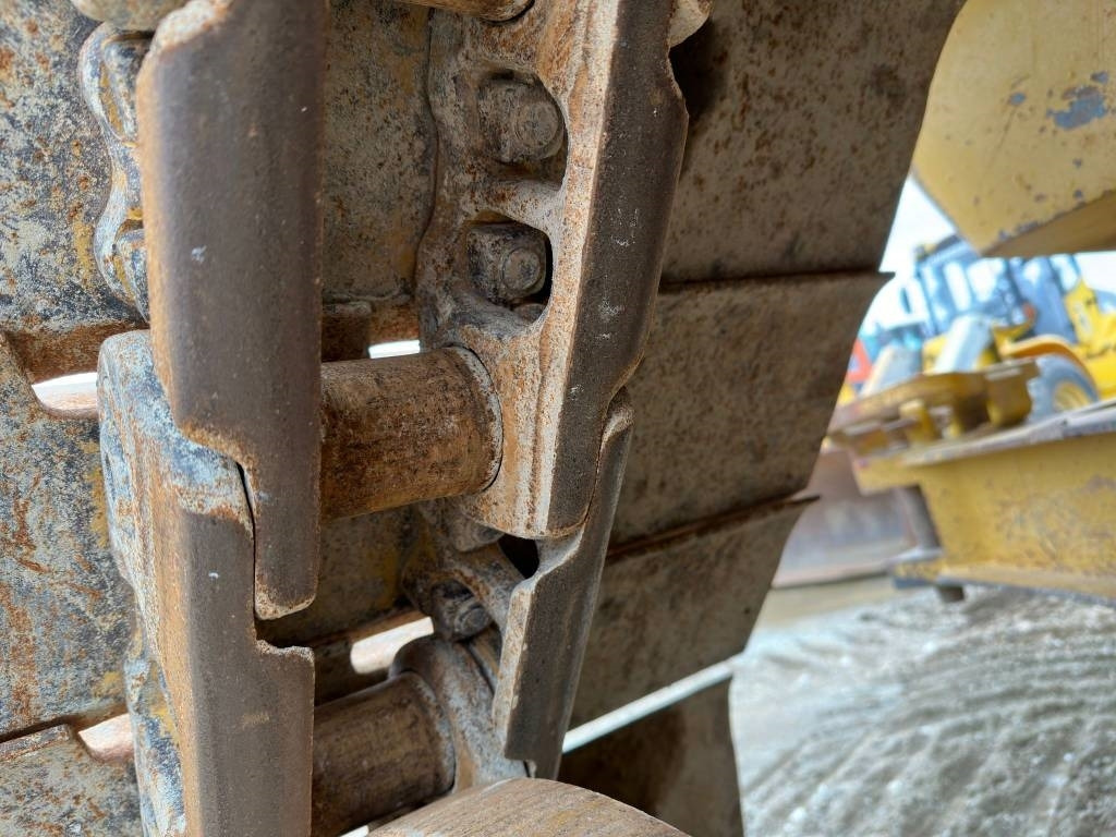 דחפור CAT D 6 N LGP: תמונה 9