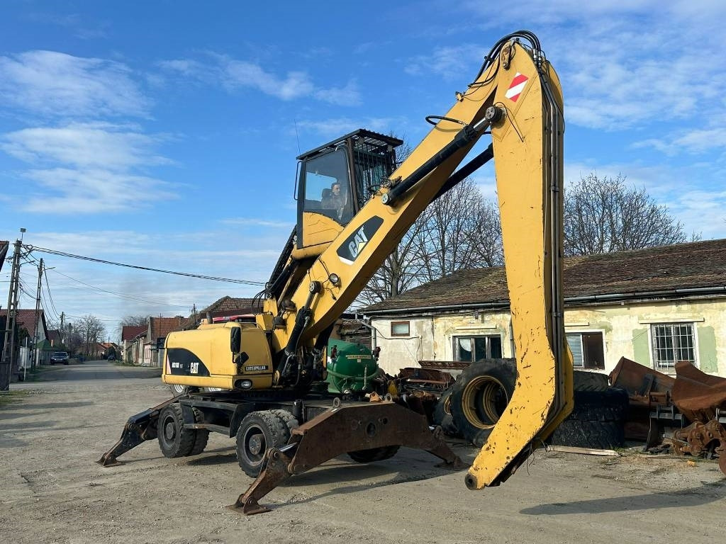 CAT M 318 D MH - מטפל בפסולת/ תעשייתי: תמונה 5 CAT M 318 D MH - מטפל בפסולת/ תעשייתי: תמונה 5