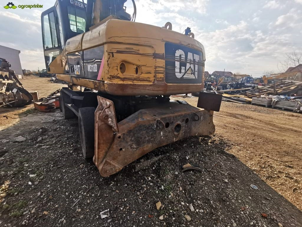 CAT M 318 D - מטפל בפסולת/ תעשייתי: תמונה 5 CAT M 318 D - מטפל בפסולת/ תעשייתי: תמונה 5