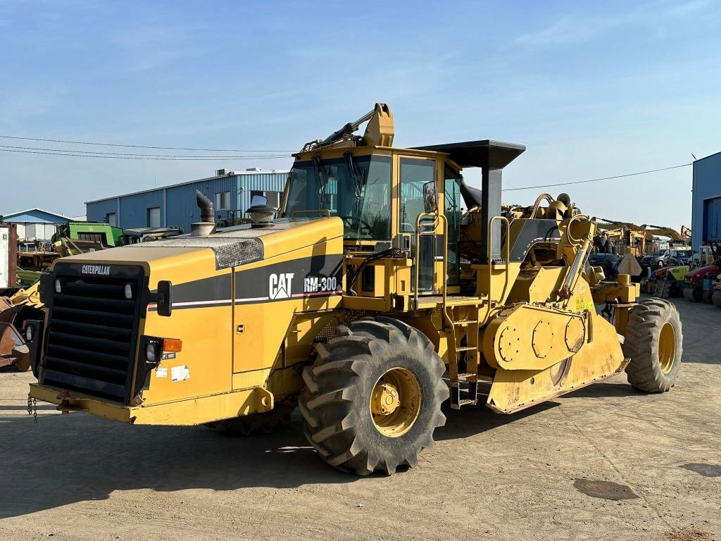 CAT RM 300 - מייצב קרקע: תמונה 1 CAT RM 300 - מייצב קרקע: תמונה 1