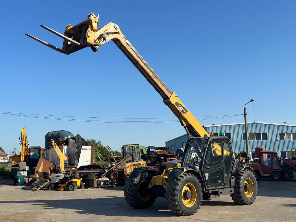 CAT TH407AG - מפעיל טלסקופי: תמונה 1 CAT TH407AG - מפעיל טלסקופי: תמונה 1