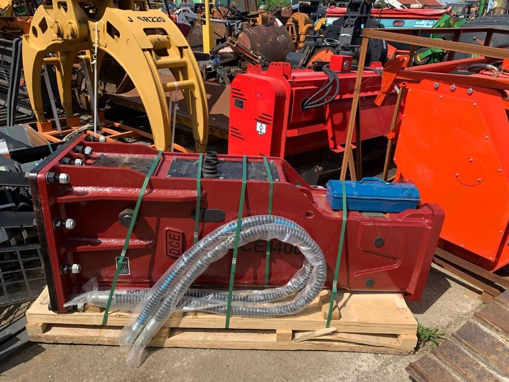 DCE 1400 Hydraulic Breaker - פטיש הידרולי עבור מכונת בנייה: תמונה 1 DCE 1400 Hydraulic Breaker - פטיש הידרולי עבור מכונת בנייה: תמונה 1
