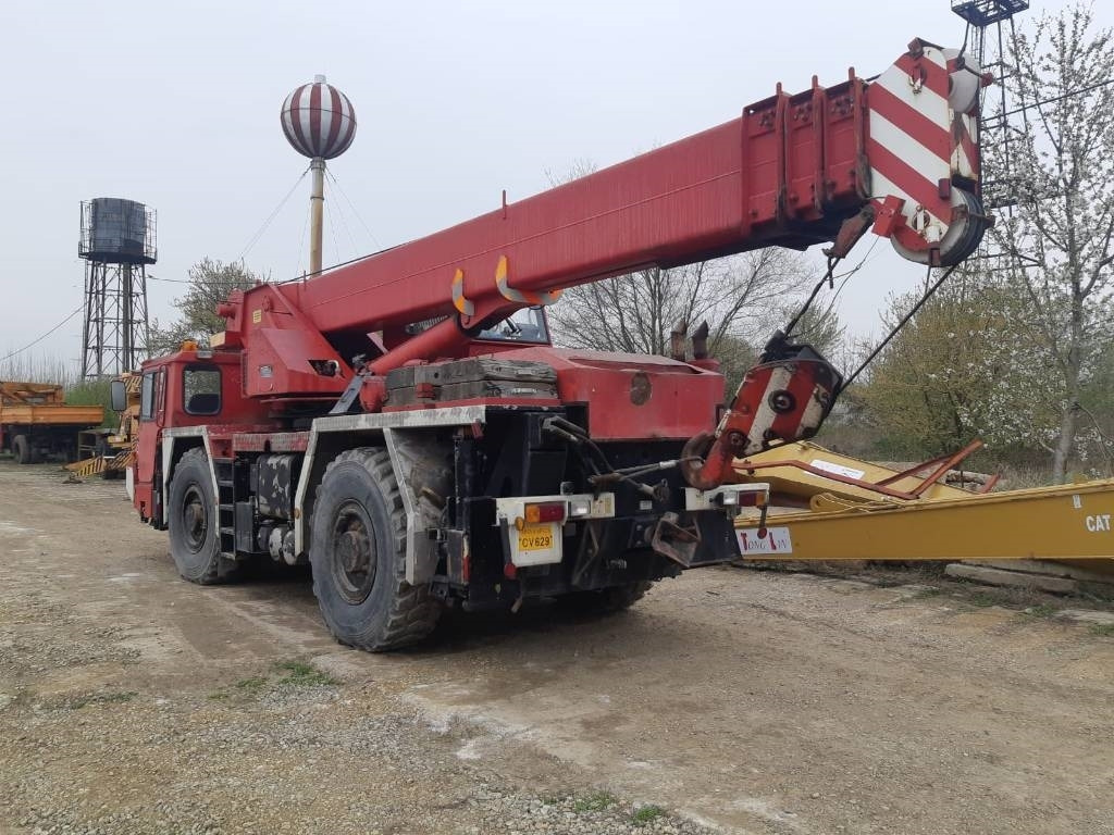 Faun RTF30 - עגורן לכל שטח: תמונה 5 Faun RTF30 - עגורן לכל שטח: תמונה 5