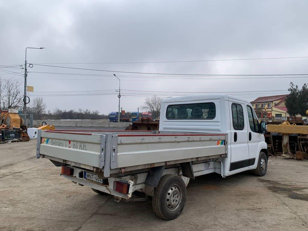 Fiat Ducato - כלי רכב מסחרי במיטה שטוחה, כלי רכב מסחרי קומבי: תמונה 5 Fiat Ducato - כלי רכב מסחרי במיטה שטוחה, כלי רכב מסחרי קומבי: תמונה 5