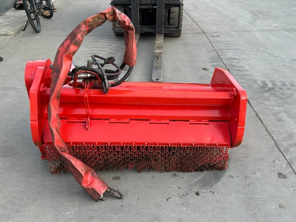 G Ducker GMK12L  - מכסחת תבואה/ עשבים: תמונה 4 G Ducker GMK12L  - מכסחת תבואה/ עשבים: תמונה 4