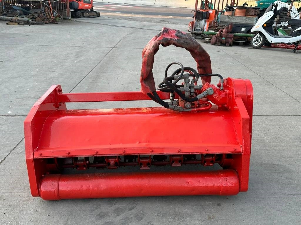 G Ducker GMK12L  - מכסחת תבואה/ עשבים: תמונה 1 G Ducker GMK12L  - מכסחת תבואה/ עשבים: תמונה 1