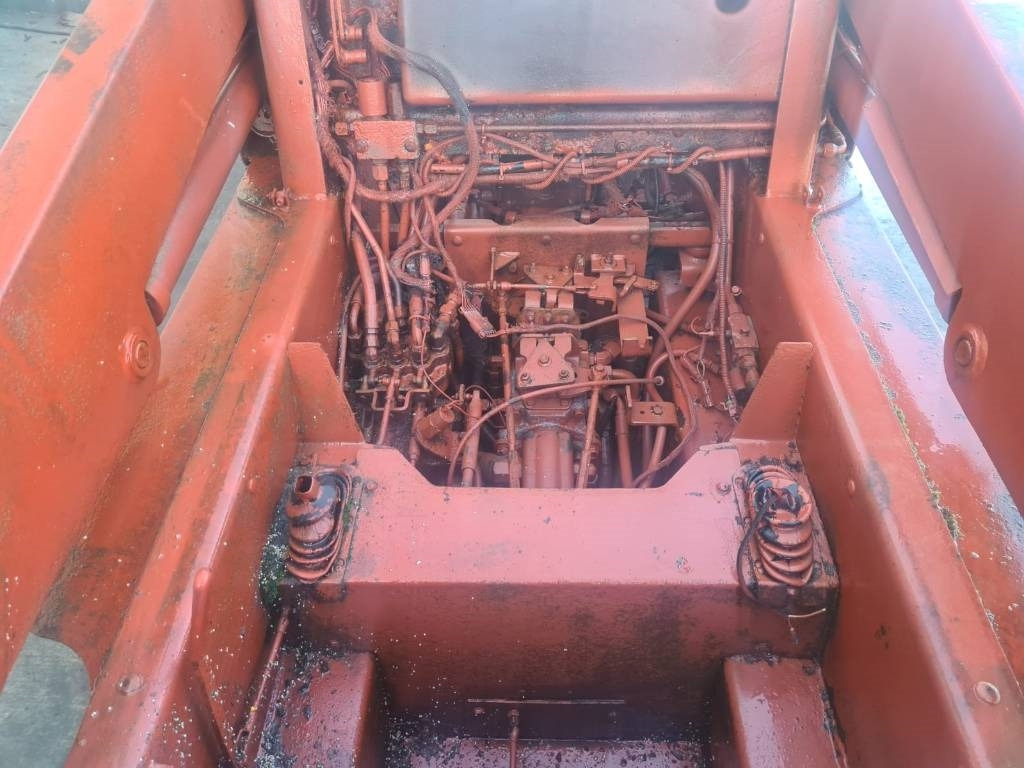 Gehl 3640-3840 FOR PARTS - מעמיס היגוי החלקה: תמונה 2 Gehl 3640-3840 FOR PARTS - מעמיס היגוי החלקה: תמונה 2