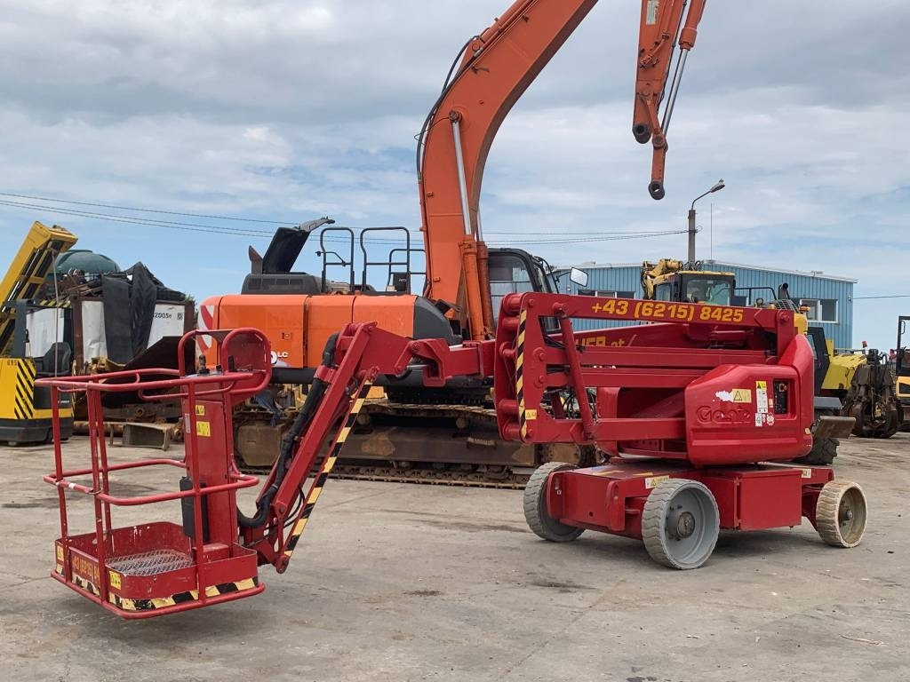Genie Z 40/23 N - זרוע מרפקי: תמונה 1 Genie Z 40/23 N - זרוע מרפקי: תמונה 1