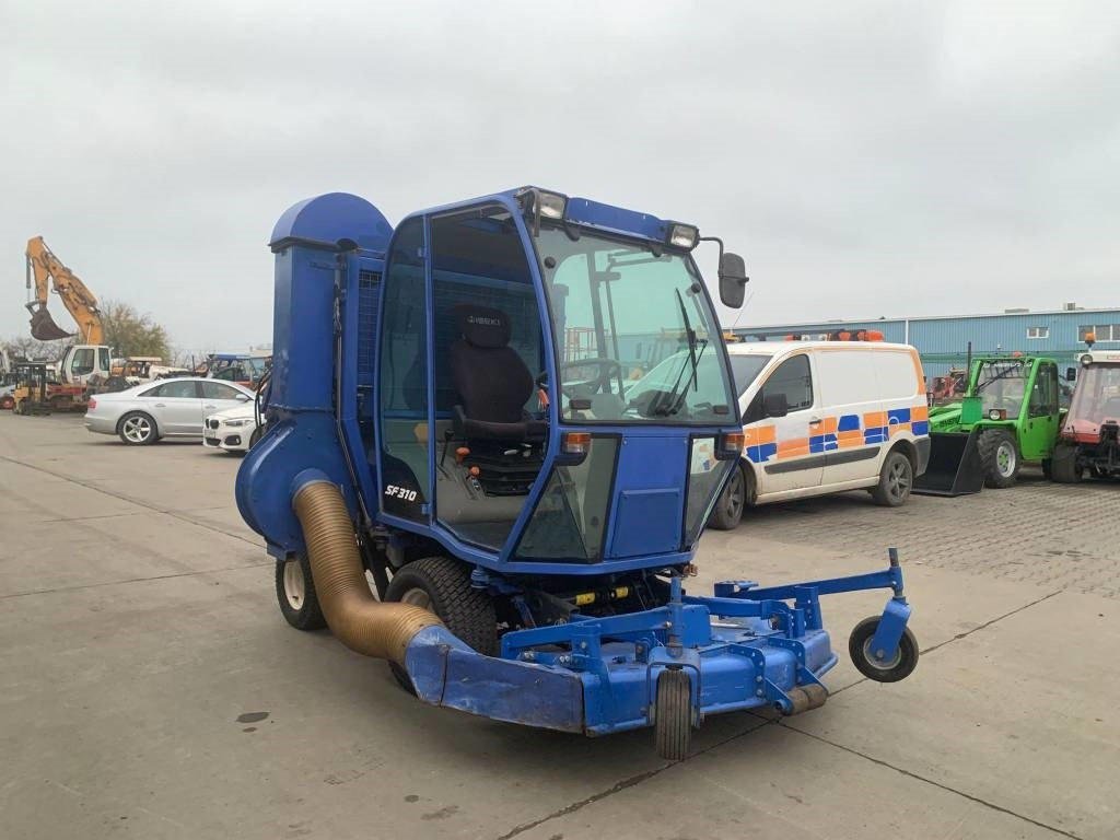 Iseki SF 310 - מכסחת גינה: תמונה 3 Iseki SF 310 - מכסחת גינה: תמונה 3