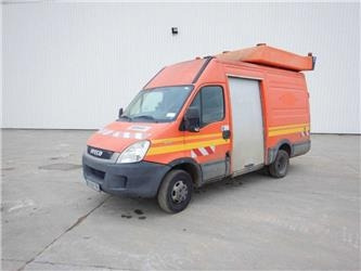Iveco Daily 50C15 - כלי רכב מסחרי עם לוח: תמונה 1 Iveco Daily 50C15 - כלי רכב מסחרי עם לוח: תמונה 1