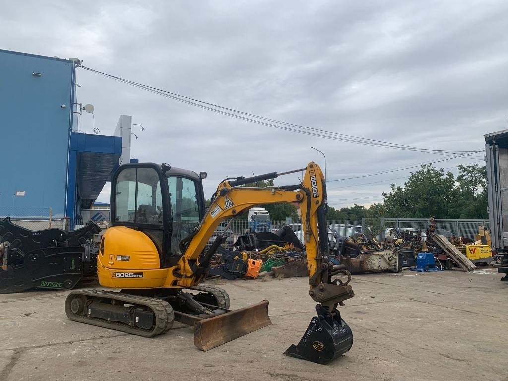JCB 8025 ZTS - מיני מחפר: תמונה 3 JCB 8025 ZTS - מיני מחפר: תמונה 3