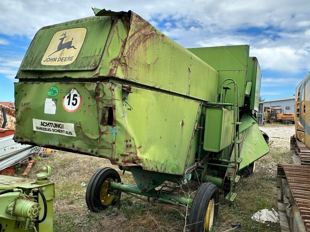 John Deere 952 FOR PARTS - מקצרת קומבינה: תמונה 3 John Deere 952 FOR PARTS - מקצרת קומבינה: תמונה 3