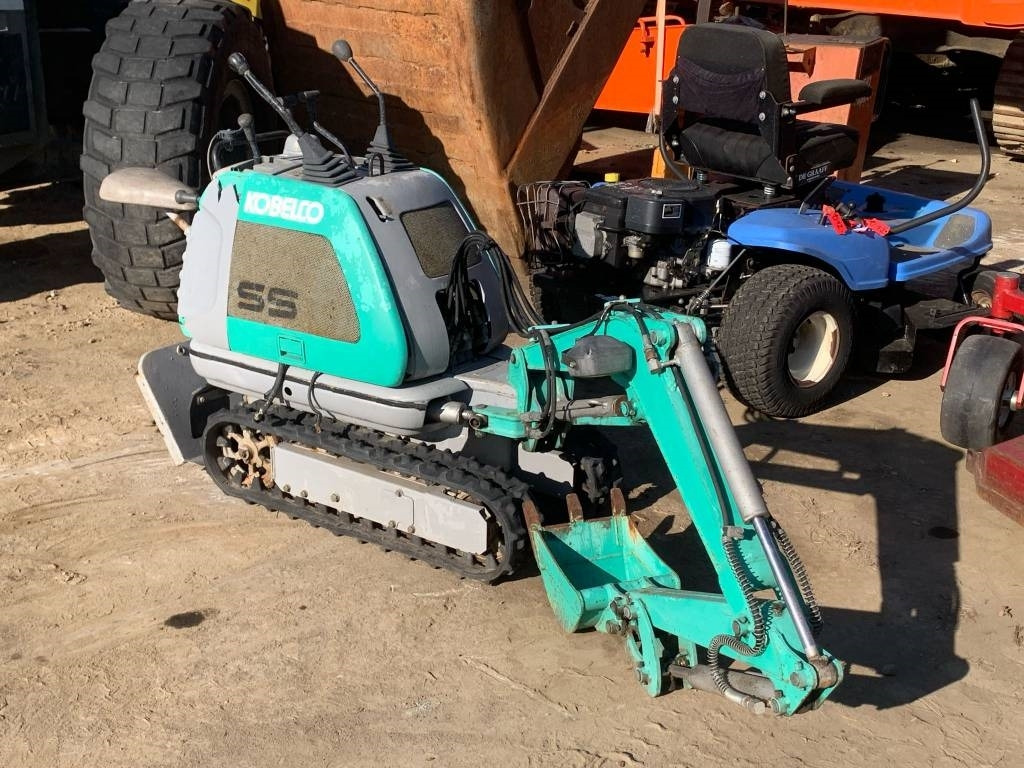 Kobelco SS 1 - מיני מחפר: תמונה 1 Kobelco SS 1 - מיני מחפר: תמונה 1