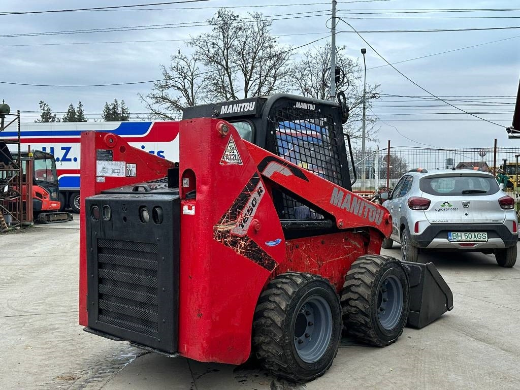 Manitou 1650R - מעמיס היגוי החלקה: תמונה 5 Manitou 1650R - מעמיס היגוי החלקה: תמונה 5