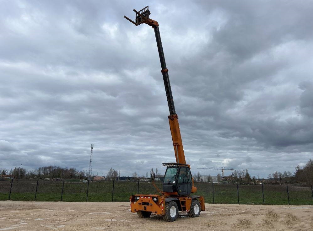 Manitou MRT 1432 - מפעיל טלסקופי: תמונה 1 Manitou MRT 1432 - מפעיל טלסקופי: תמונה 1