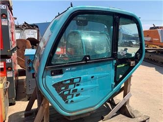Manitou MT 932 CABIN - תא עבור מכונה חקלאית: תמונה 1 Manitou MT 932 CABIN - תא עבור מכונה חקלאית: תמונה 1