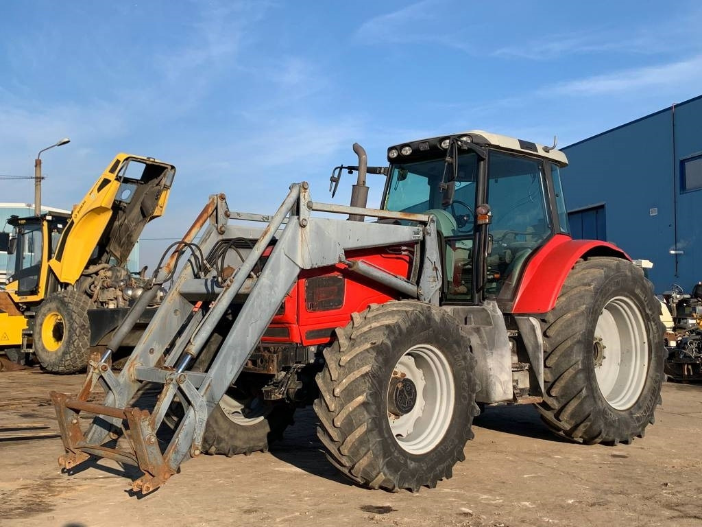 Massey Ferguson MF7485 - טרקטור חקלאי: תמונה 1 Massey Ferguson MF7485 - טרקטור חקלאי: תמונה 1