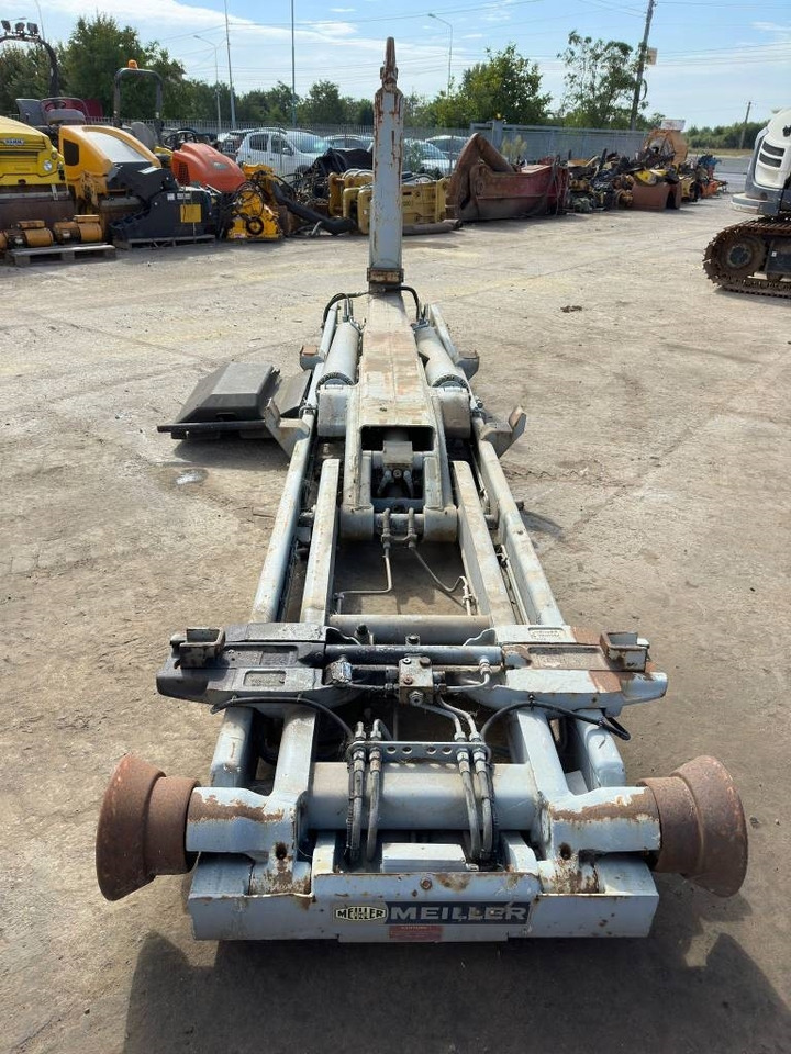 Meiller RK 20.60 - מערכת הרמת וו/ מעמיס דילוג: תמונה 2 Meiller RK 20.60 - מערכת הרמת וו/ מעמיס דילוג: תמונה 2