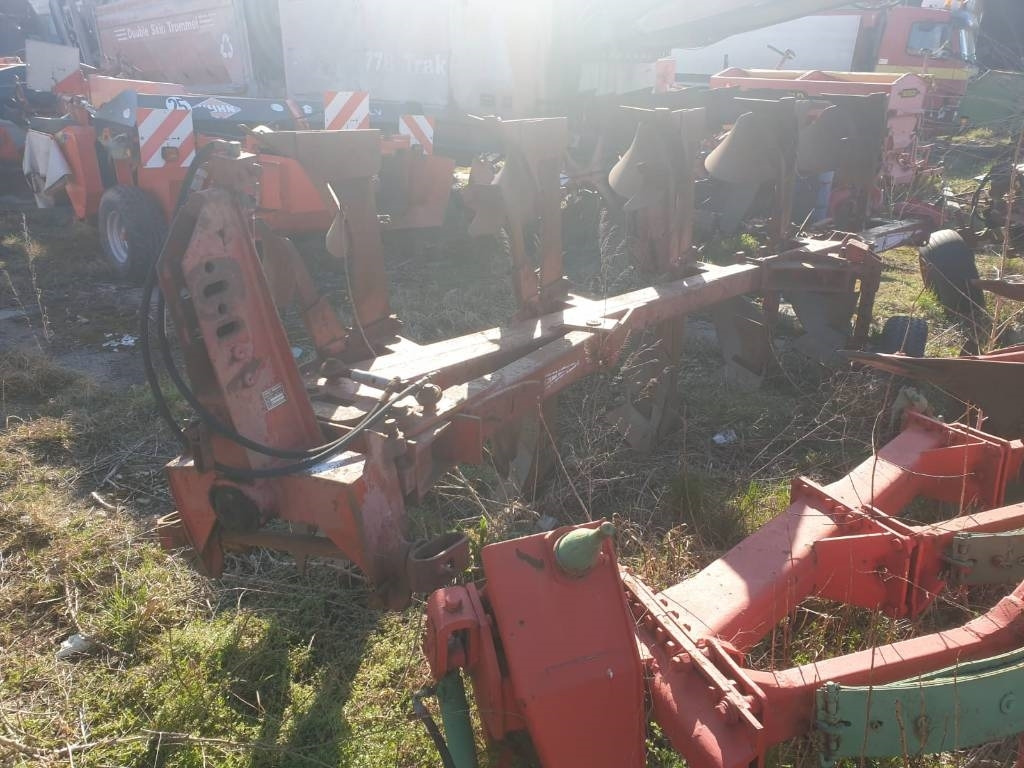 Naud RX 406 - מחרשה: תמונה 2 Naud RX 406 - מחרשה: תמונה 2