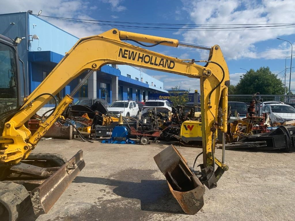 New Holland EH 45 - מיני מחפר: תמונה 5 New Holland EH 45 - מיני מחפר: תמונה 5