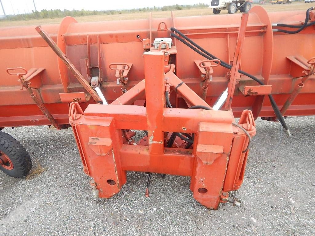 Schmidt SM6 - מחרשת שלג: תמונה 3 Schmidt SM6 - מחרשת שלג: תמונה 3