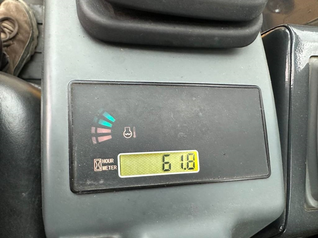 מיני מחפר Shantui SE17SR: תמונה 9