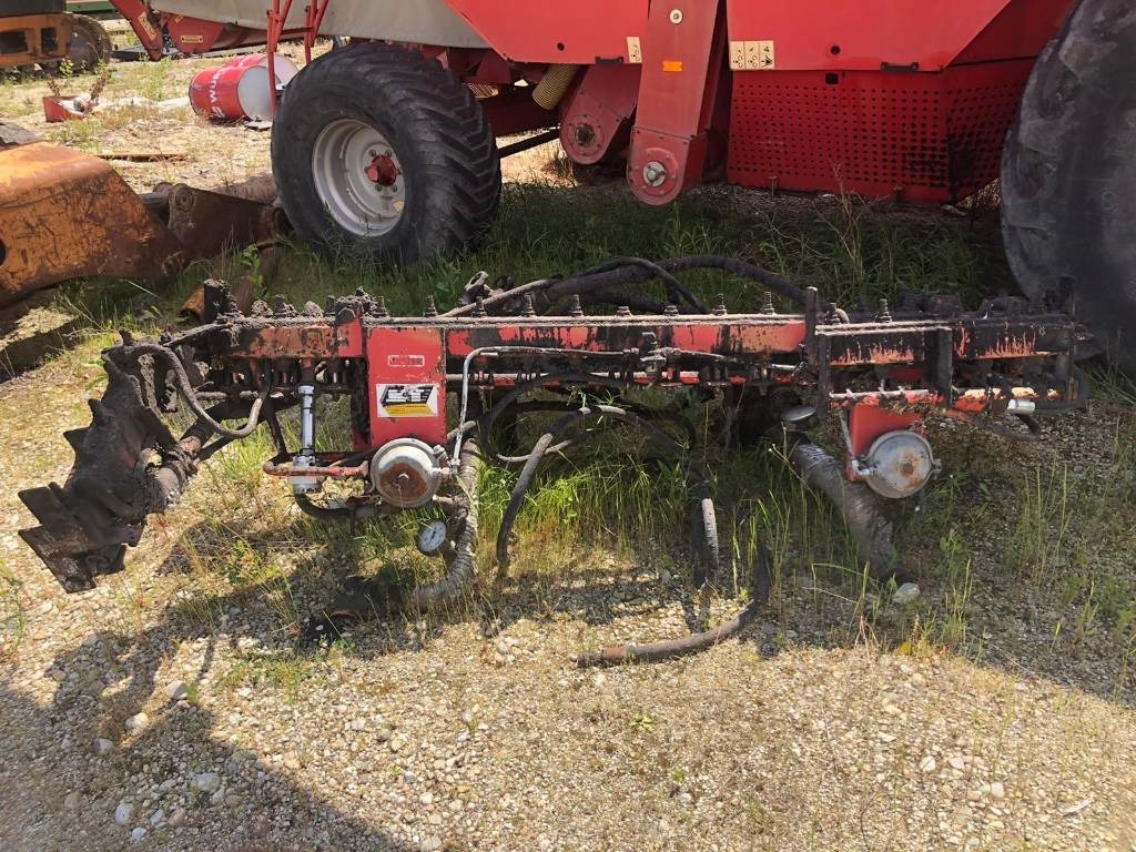 Strassmayr R7500 - מפיץ אספלט: תמונה 2 Strassmayr R7500 - מפיץ אספלט: תמונה 2