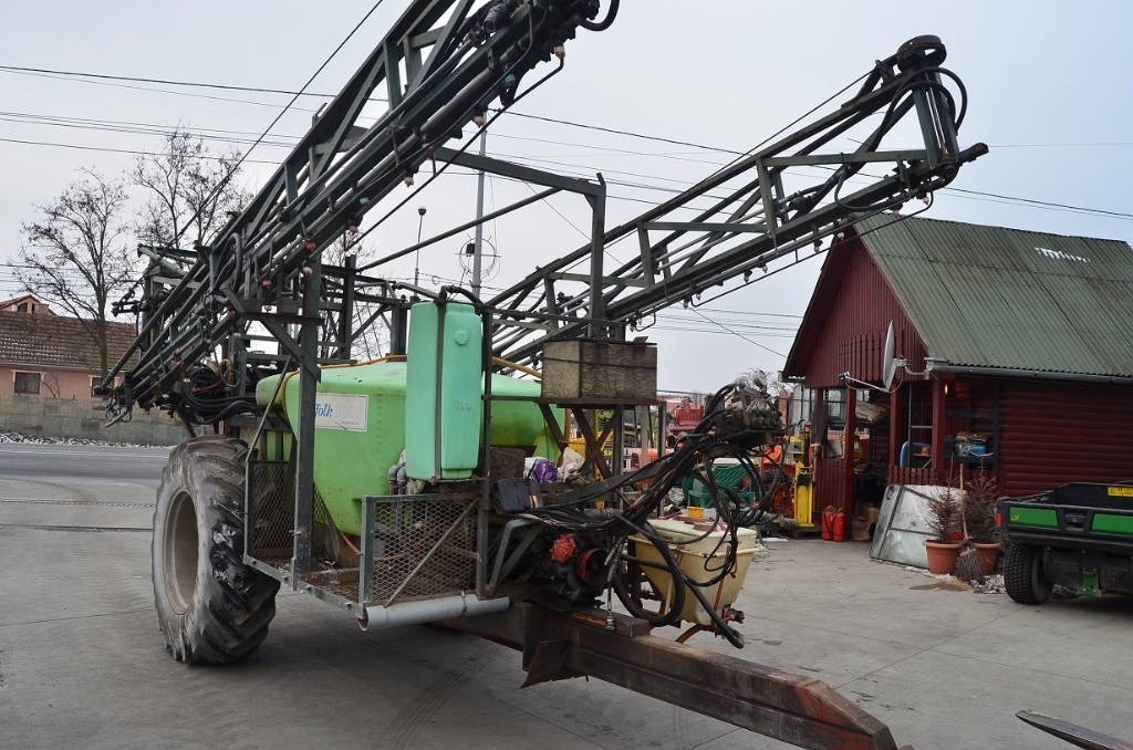 Technoma 2500 - מרסס נגרר: תמונה 4 Technoma 2500 - מרסס נגרר: תמונה 4