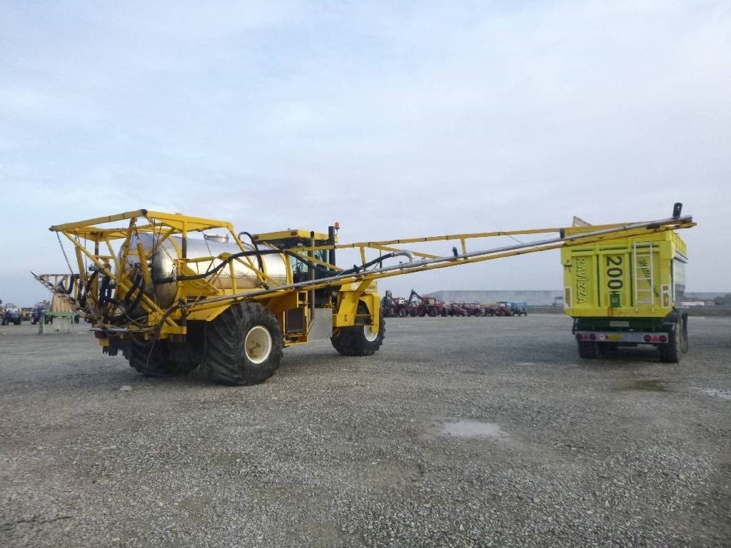 Terra Gator 1603T - מרסס בהנעה עצמית: תמונה 2 Terra Gator 1603T - מרסס בהנעה עצמית: תמונה 2