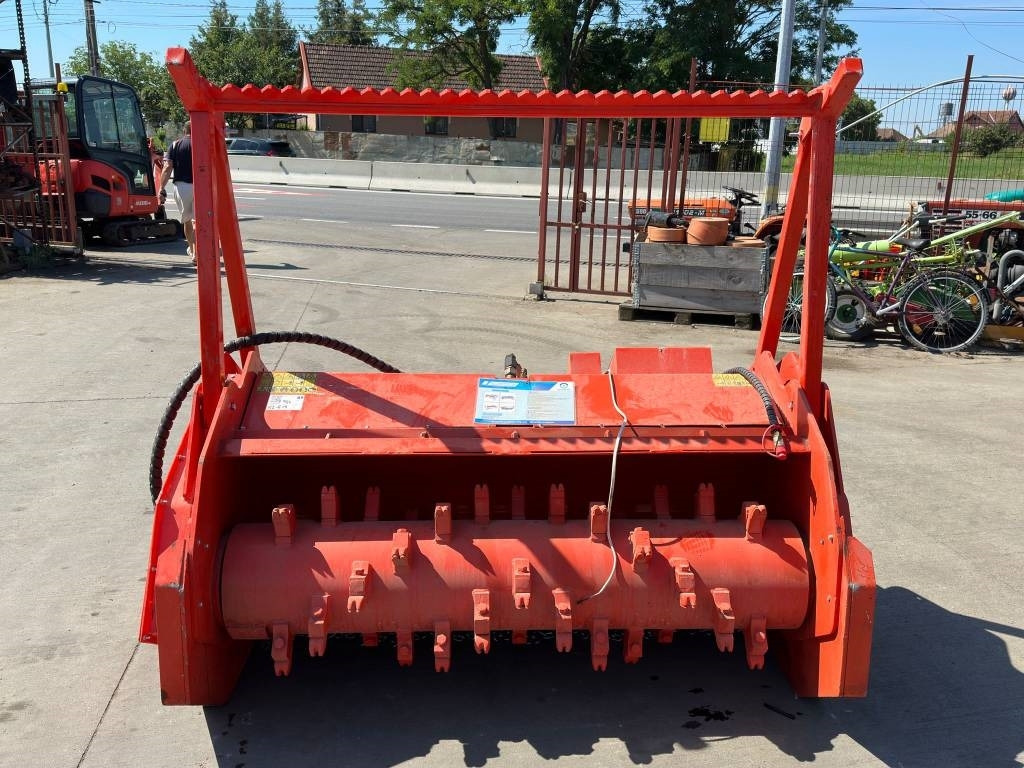 Topcat SSFM81 NEW FORESTRY MULCHER - גוזם עשבים ליערות: תמונה 1 Topcat SSFM81 NEW FORESTRY MULCHER - גוזם עשבים ליערות: תמונה 1