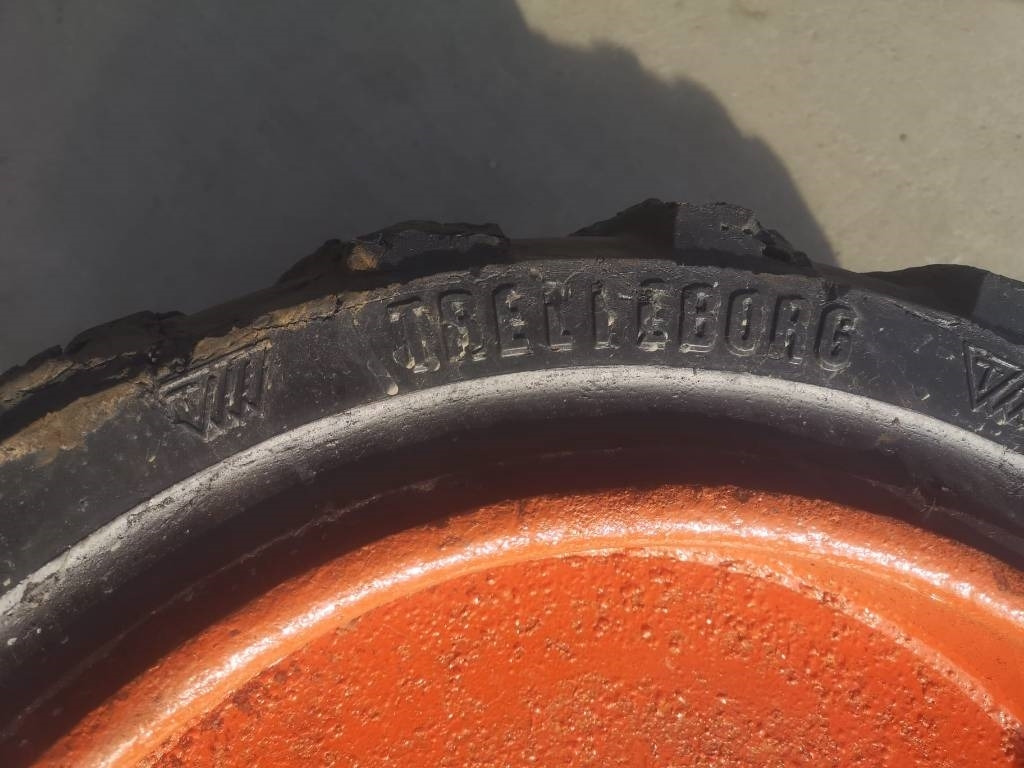 Trelleborg 31x10-20 - צמיג עבור מכונת בנייה: תמונה 3 Trelleborg 31x10-20 - צמיג עבור מכונת בנייה: תמונה 3